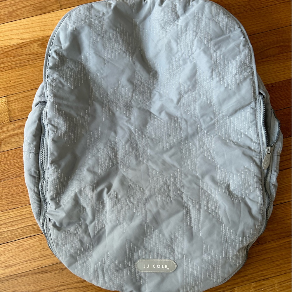 JJ Cole Bundle Me Car Seat Cover